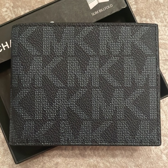 Brand New Michael Kors Admiral Blue Logo Slim Billfold Jet Set Men's Wallet - Picture 3 of 16